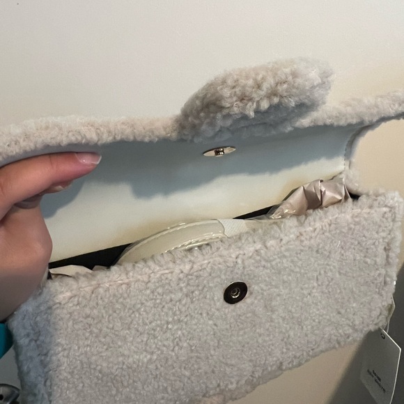 Bag - Picture 4 of 4